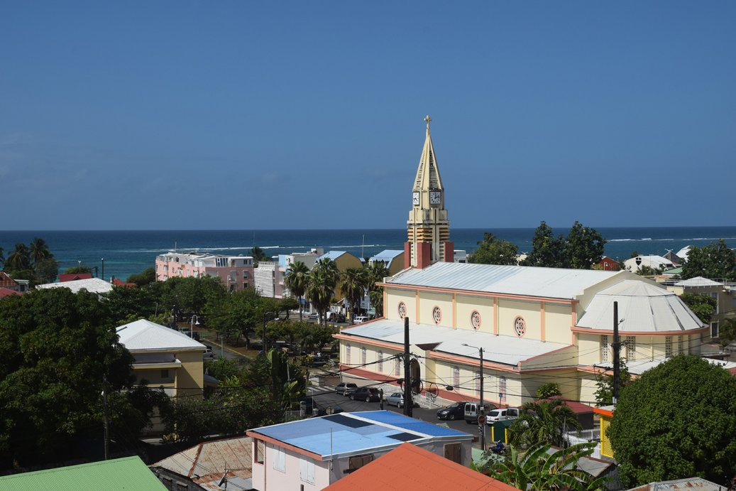 L'Office du Tourisme de Sainte Anne ( Guadeloupe) Lagon Bleu